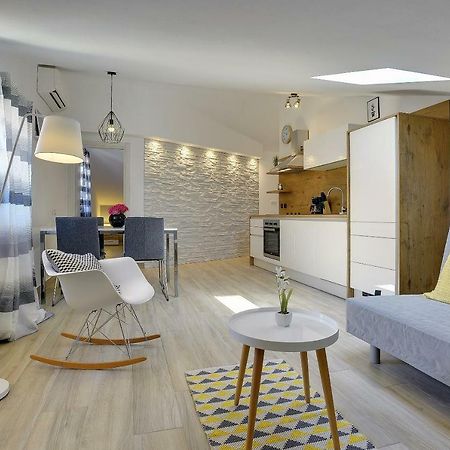 Apartment Niko Pula Ngoại thất bức ảnh