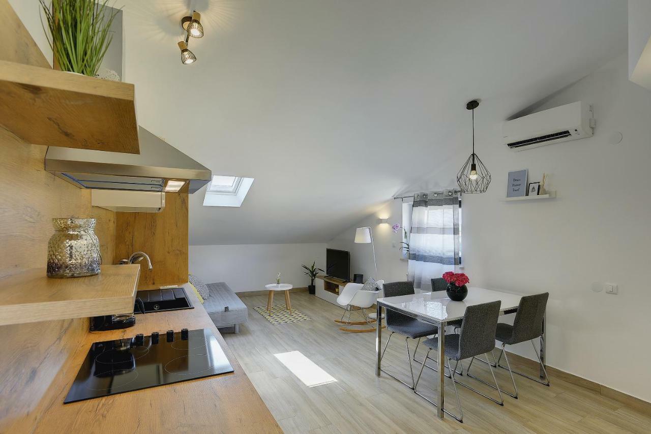 Apartment Niko Pula Ngoại thất bức ảnh