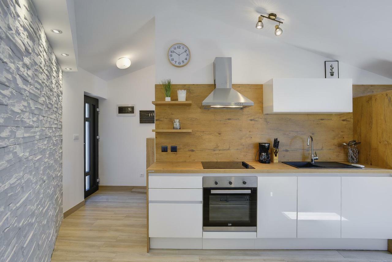 Apartment Niko Pula Ngoại thất bức ảnh